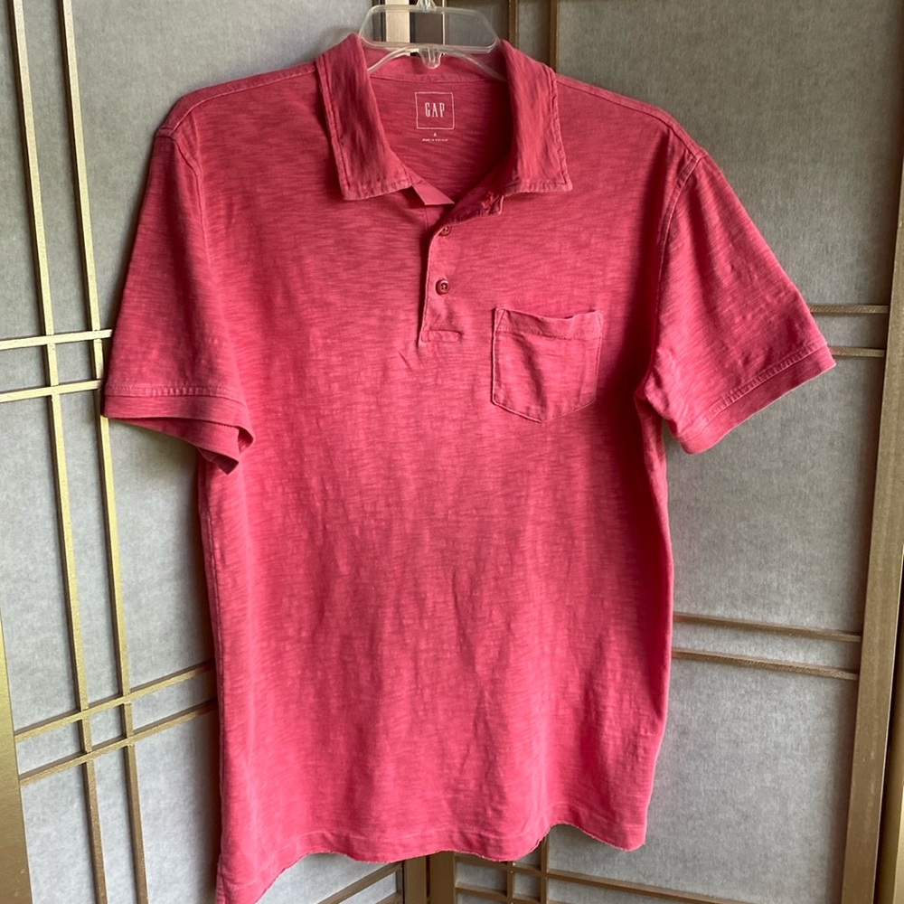 5/$25 Gap 100% cotton polo style shirt, men’s Small